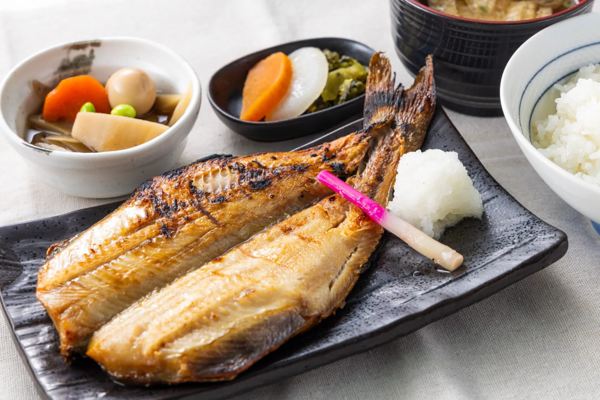 ホッケの開き定食