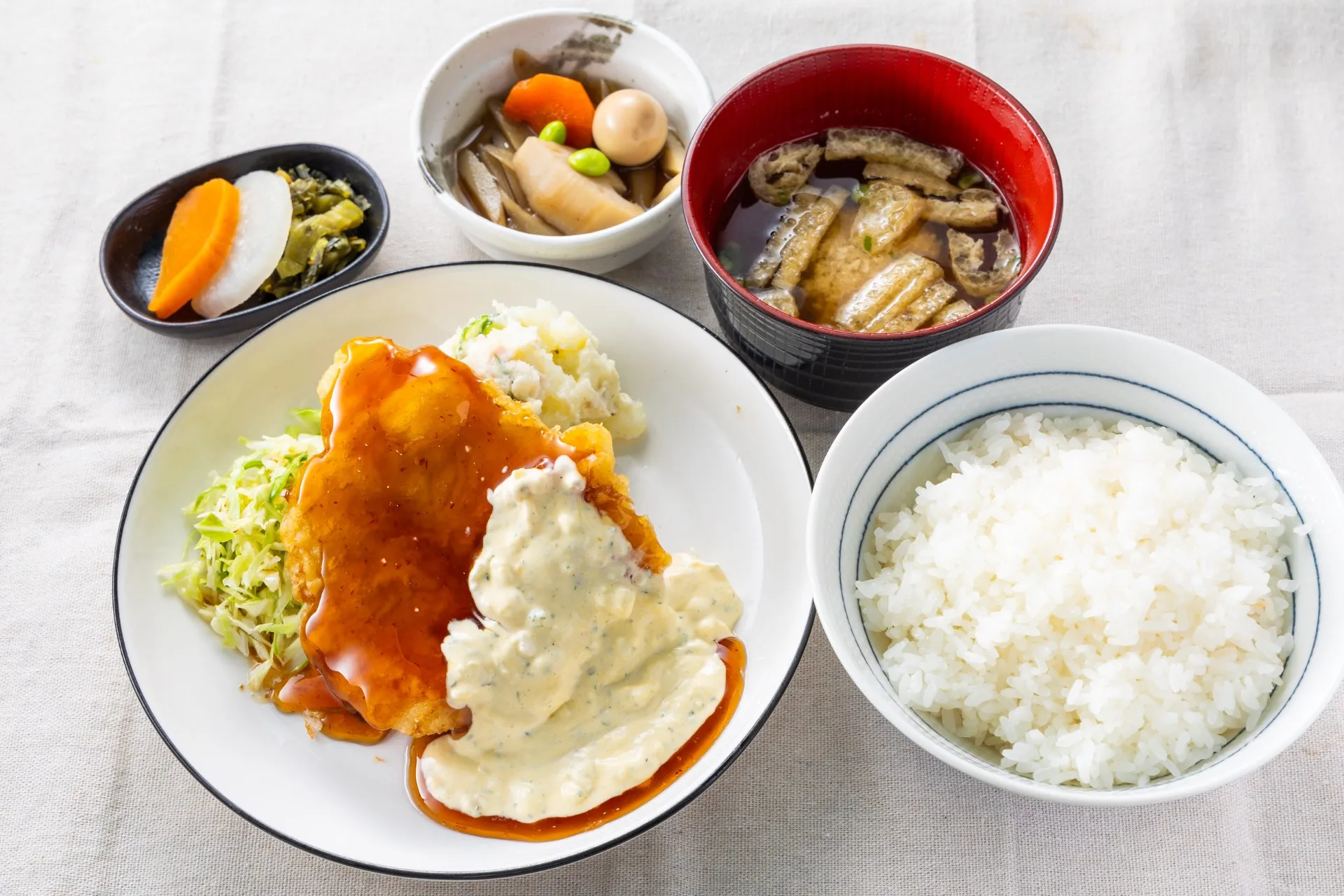 白身の黒酢南蛮定食